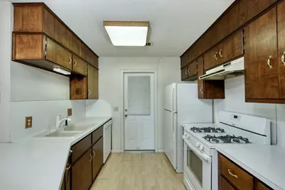 108 Fairlane Drive, Round Rock, TX 78664 - Photo 11