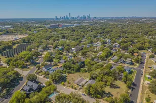 1006 Lott Ave, Austin, TX 78721 - Photo 3