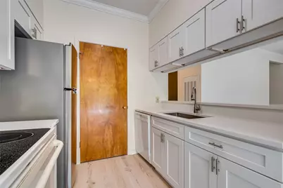 1406 Windsor Road #201, Austin, TX 78703 - Photo 13