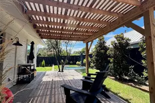 2468 Gruene Rd, New Braunfels, TX 78130 - Photo 15