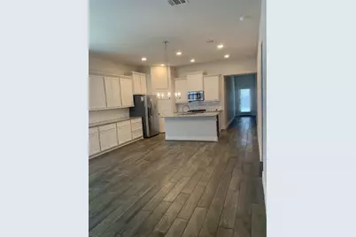 221 Rosebush Drive, Liberty Hill, TX 78642 - Photo 5