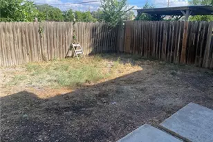 1113 Haynes St, San Marcos, TX 78666 - Photo 13
