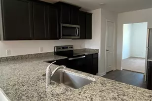 18308 Speculator Ln, Elgin, TX 78621 - Photo 15