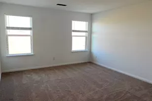 18308 Speculator Ln, Elgin, TX 78621 - Photo 7