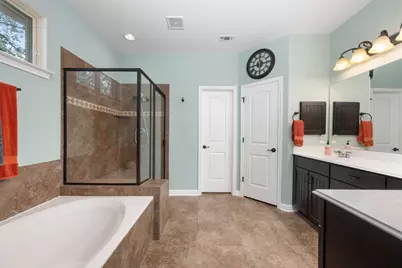 109 Lombardia Drive, Lakeway, TX 78734 - Photo 19