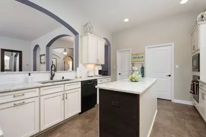 109 Lombardia Drive, Lakeway, TX 78734 - Photo 13