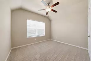 1927 Autumn Run Ln, Round Rock, TX 78665 - Photo 23