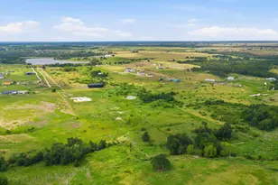 1701 Co Rd 466, Elgin, TX 78621 - Photo 27