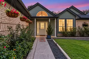 11704 Swearingen Dr, Austin, TX 78758 - Photo 3