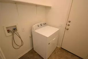 5801 Ann Jene Ct, Austin, TX 78744 - Photo 19