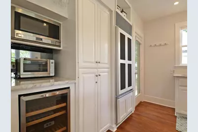 2407 De Soto Drive, Austin, TX 78733 - Photo 11