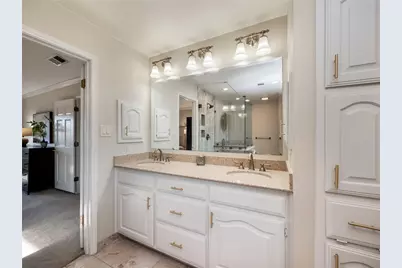 302 S Ridge Circle, Georgetown, TX 78628 - Photo 21