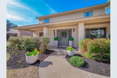 302 S Ridge Circle, Georgetown, TX 78628 - Photo 3