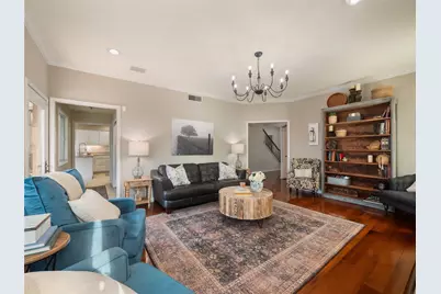 302 S Ridge Circle, Georgetown, TX 78628 - Photo 7