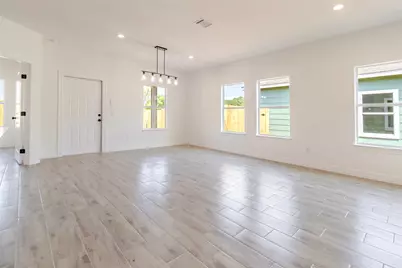 311 Myrtle Road, Smithville, TX 78957 - Photo 5