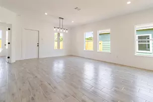 311 Myrtle Rd, Smithville, TX 78957 - Photo 5