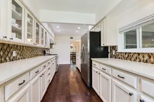 3201 Yellowpine Terrace, Austin, TX 78757 - Photo 9