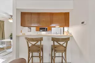 900 Taulbee Ln, Austin, TX 78757 - Photo 5