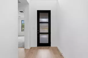 1065 Sonata Pl, Round Rock, TX 78681 - Photo 5