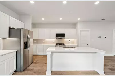 129 Two Bits Lane, Elgin, TX 78621 - Photo 5