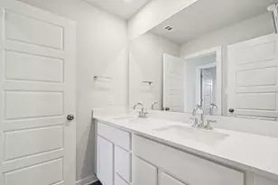 129 Two Bits Ln, Elgin, TX 78621 - Photo 19