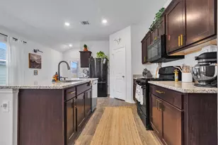 204 Calgary Ln, San Marcos, TX 78666 - Photo 9