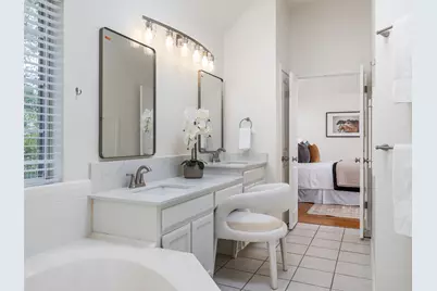 12804 Schleicher Trail, Austin, TX 78732 - Photo 21