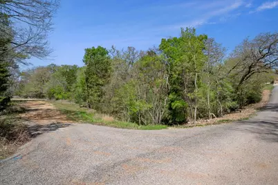 102 Kauloo Court, Bastrop, TX 78602 - Photo 13
