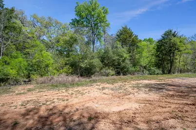 102 Kauloo Court, Bastrop, TX 78602 - Photo 15