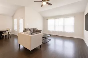 7501 Lombardy Loop, Round Rock, TX 78665 - Photo 15