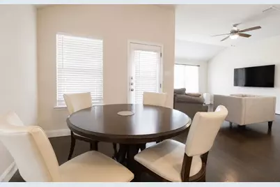 7501 Lombardy Loop, Round Rock, TX 78665 - Photo 11