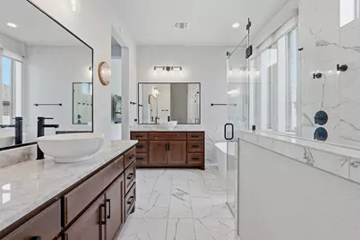 413 Summerhill Lane, Georgetown, TX 78628 - Photo 17