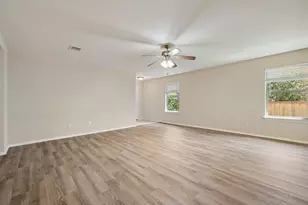 301 Wildwood Dr, Georgetown, TX 78633 - Photo 7