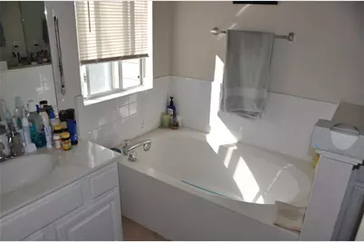 609 E 49th Street #A, Austin, TX 78751 - Photo 19