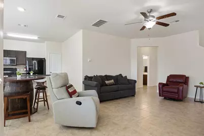 400 Circle Way, Jarrell, TX 76537 - Photo 5