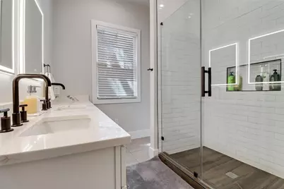 1111 W Annie Street #B, Austin, TX 78704 - Photo 11