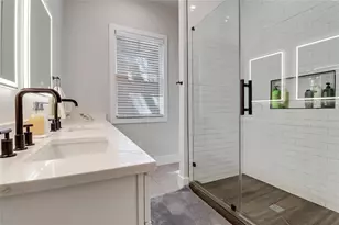 1111 W Annie St, Austin, TX 78704 - Photo 11