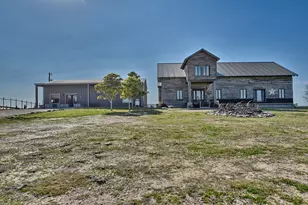 2645 Kallus Rd, La Grange, TX 78945 - Photo 5