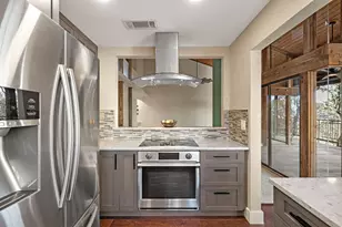 8200 Neely Dr, Austin, TX 78759 - Photo 11