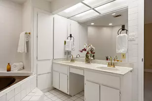 8200 Neely Dr, Austin, TX 78759 - Photo 23