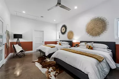 849 W Live Oak Street, Fredericksburg, TX 78624 - Photo 9