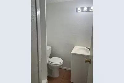 311 E 31 Street #308, Austin, TX 78705 - Photo 15