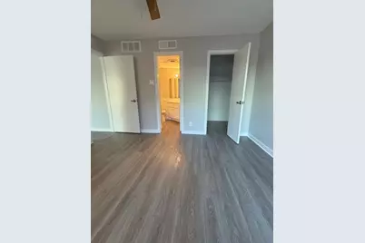 311 E 31 Street #202, Austin, TX 78705 - Photo 19