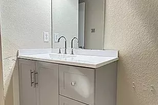 5211 Viewpoint Dr, Austin, TX 78744 - Photo 15