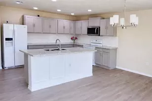 5211 Viewpoint Dr, Austin, TX 78744 - Photo 5