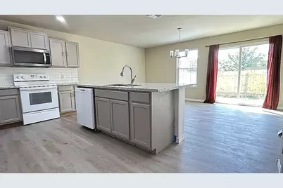 5211 Viewpoint Drive #A, Austin, TX 78744 - Photo 9