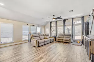 2416 Burberry Ln, Leander, TX 78641 - Photo 11