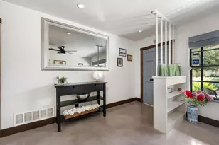 1806 Rogge Ln, Austin, TX 78723 - Photo 9