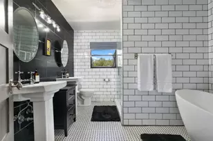 1806 Rogge Ln, Austin, TX 78723 - Photo 5