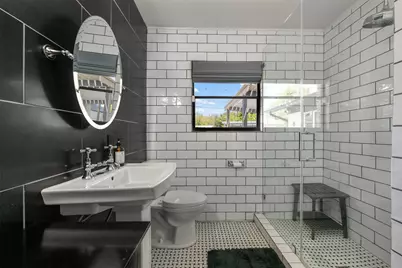 1806 Rogge Lane, Austin, TX 78723 - Photo 25